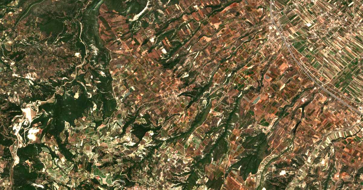 Satelitska karta: Ellinochórion
