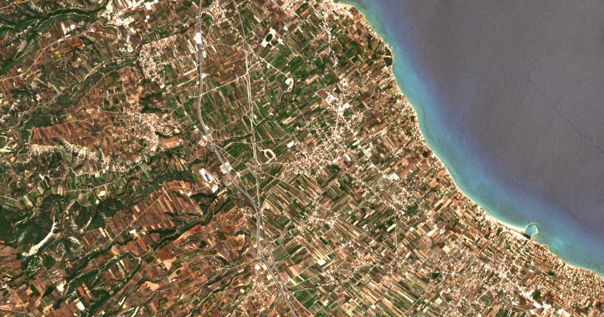 Satelitska karta: Vélon