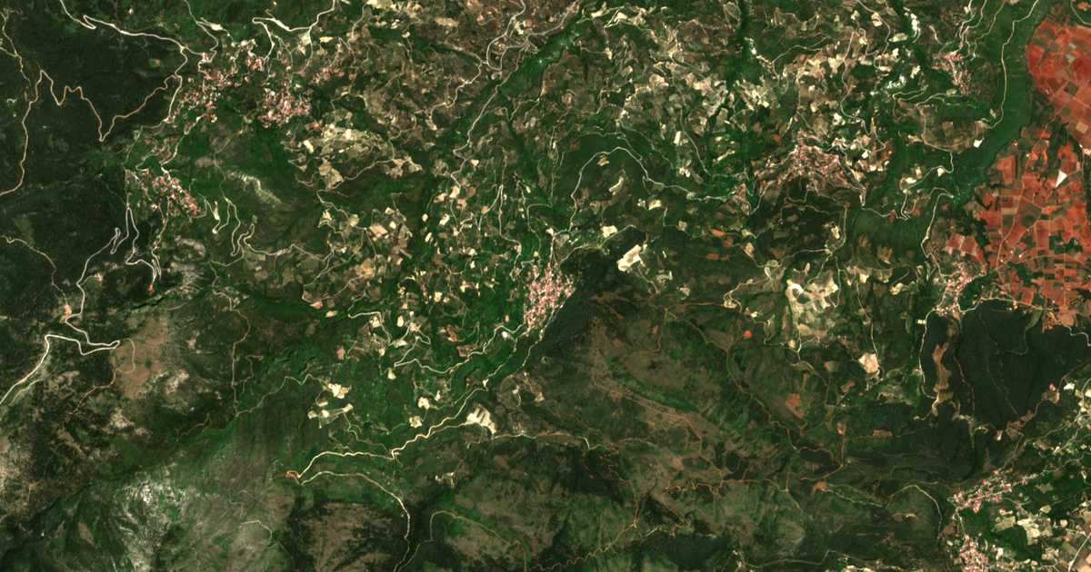 Satelitska karta: Mánna