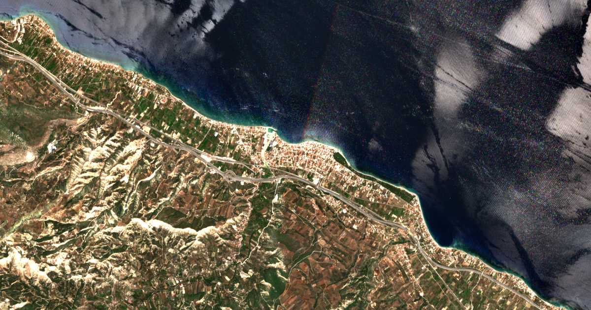 Satelitska karta: Xylókastron