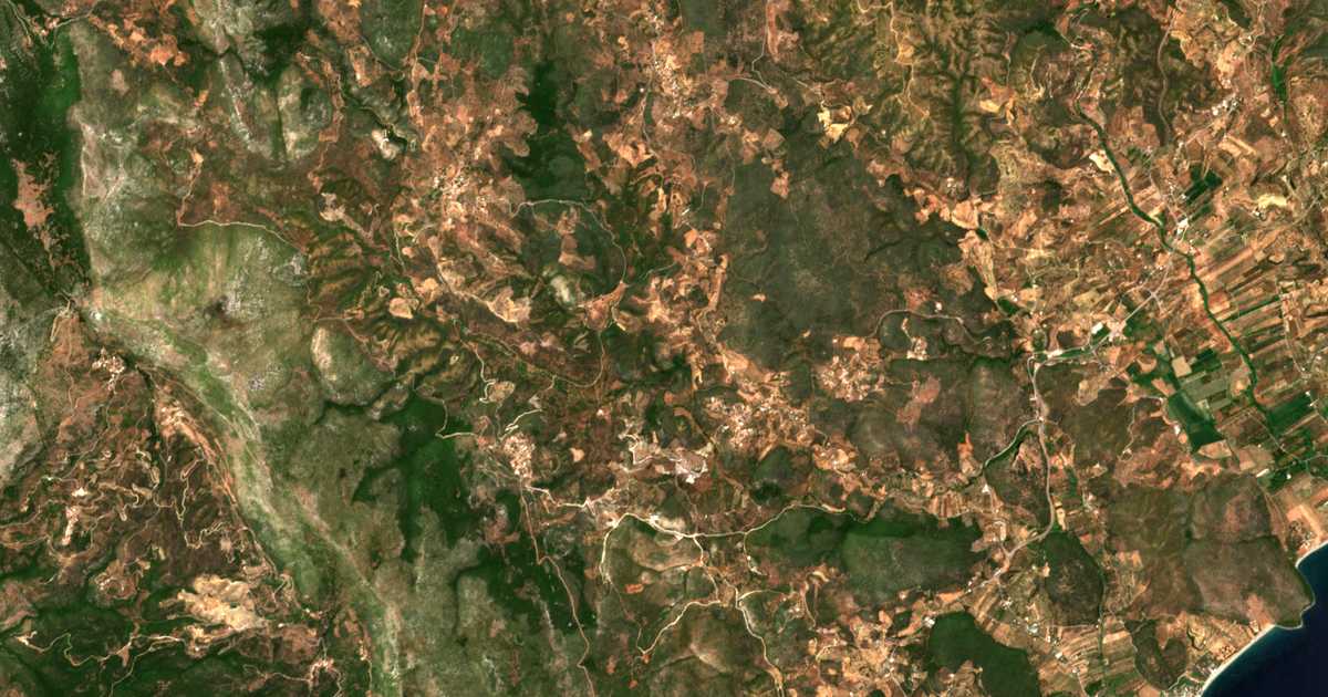 Satelitska karta: Gefyráki