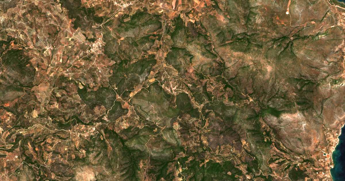 Satelitska karta: Ágios Nikólaos