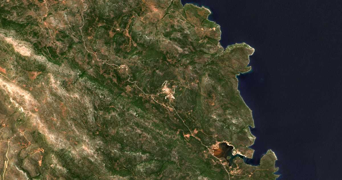 Satelitska karta: Iérax