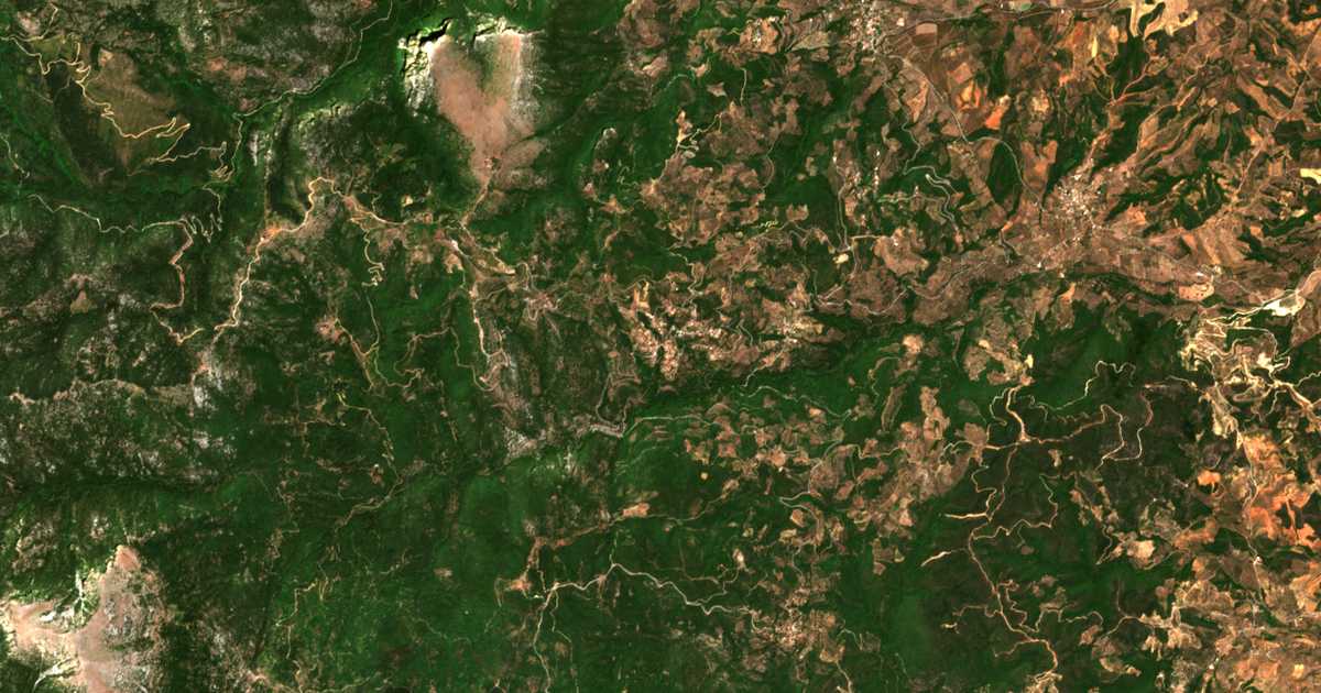 Satelitska karta: Goránoi