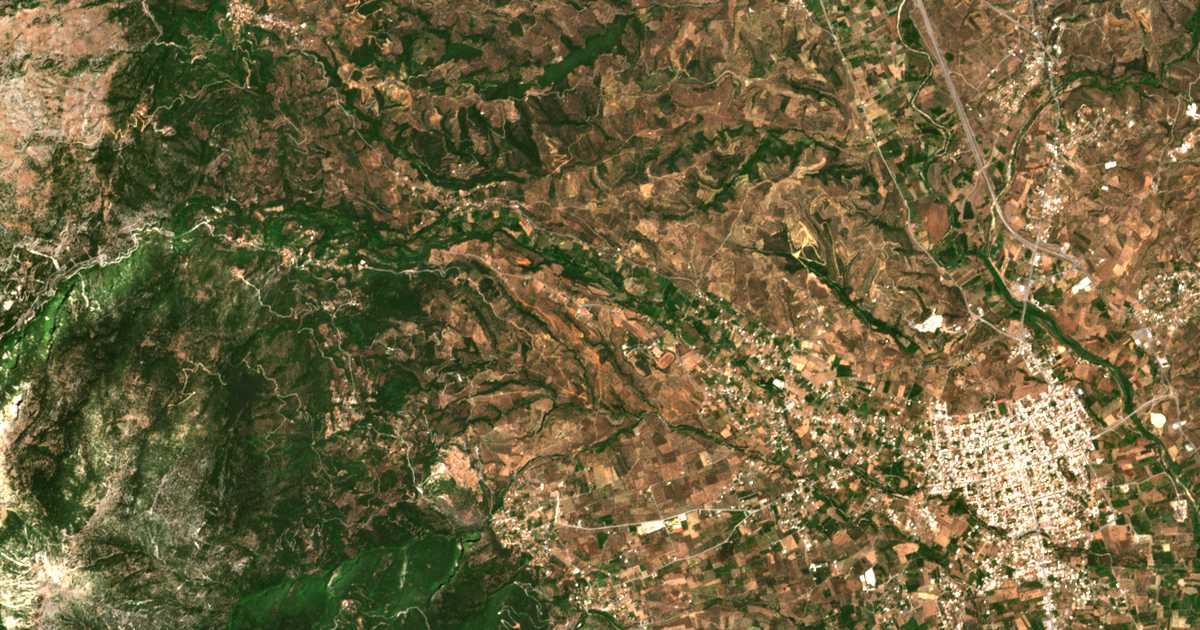 Satelitska karta: Liapína