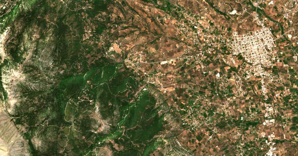 Satelitska karta: Paróreion