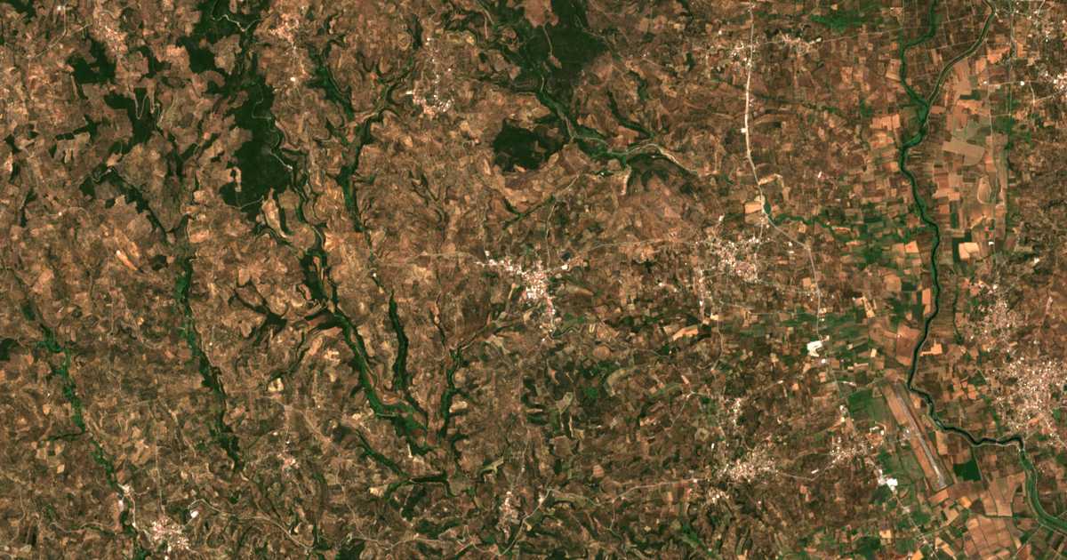 Satelitska karta: Androúsa