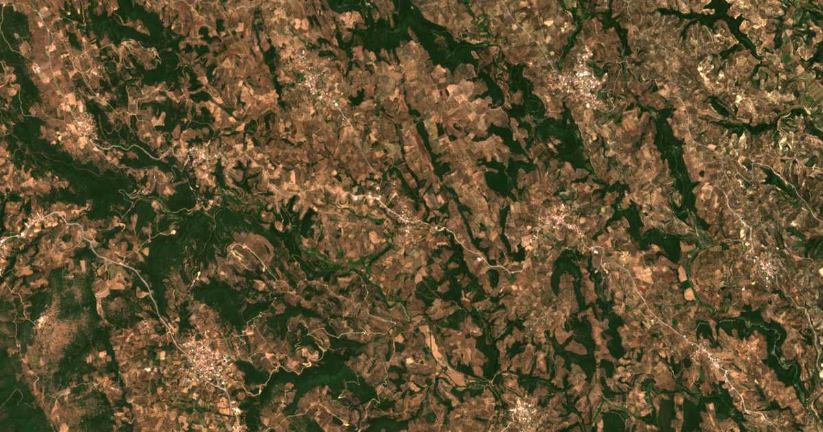 Satelitska karta: Drosiá