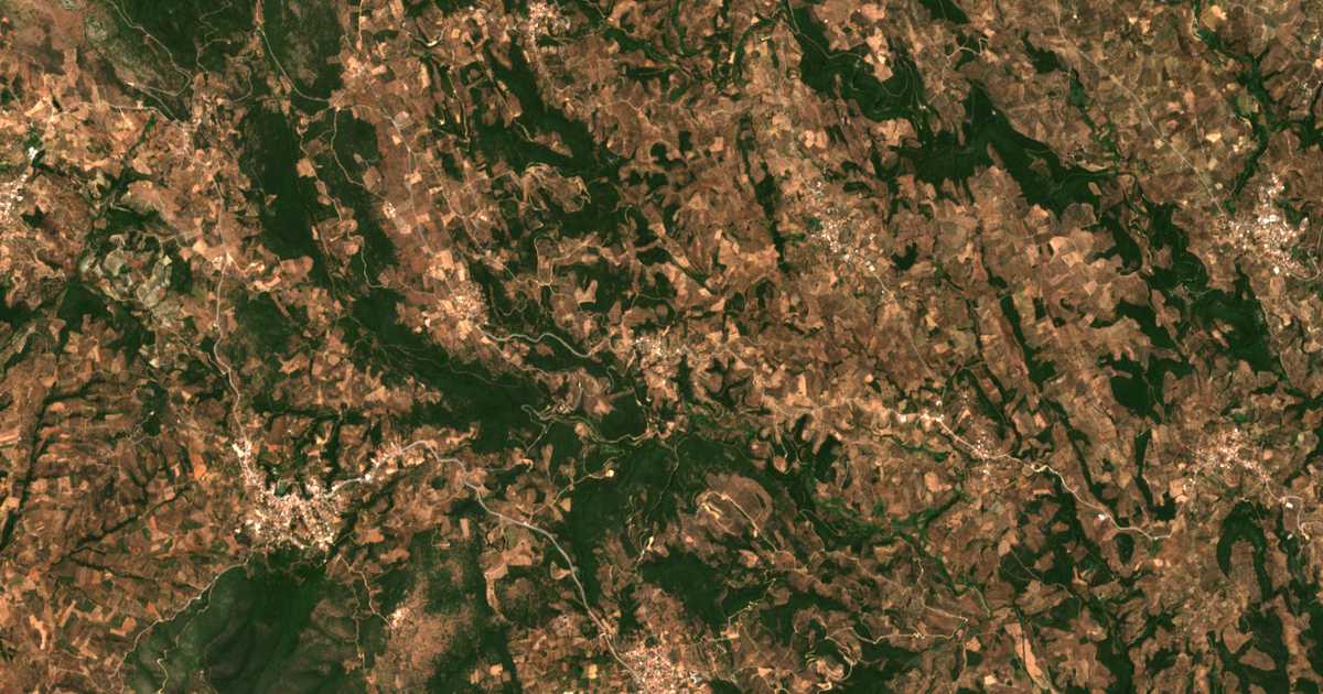 Satelitska karta: Kourtákion