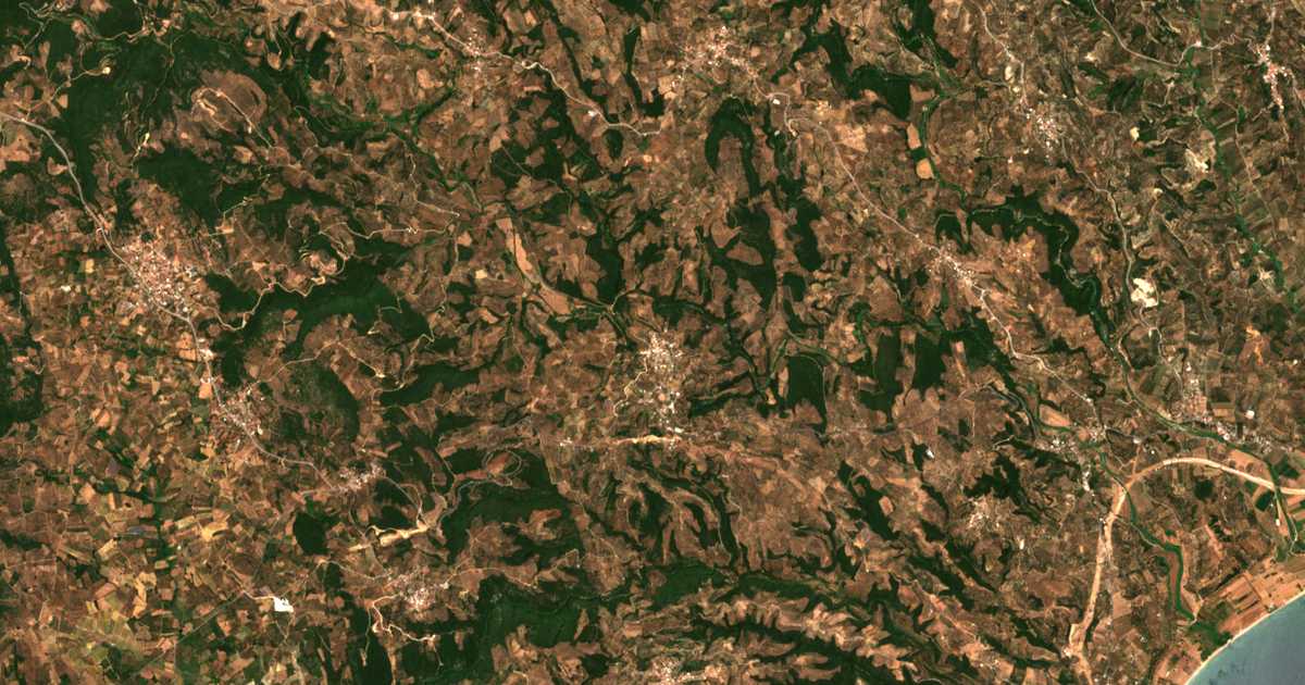 Satelitska karta: Nerómylos