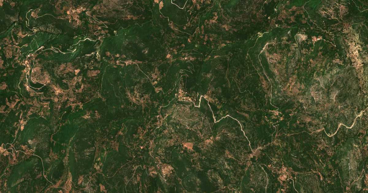 Satelitska karta: Koúvelas