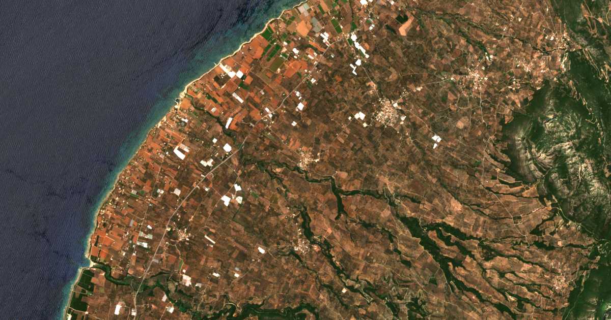 Satelitska karta: Farakláda