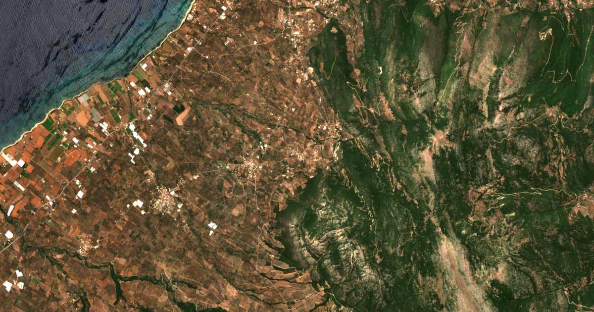 Satelitska karta: Stasión