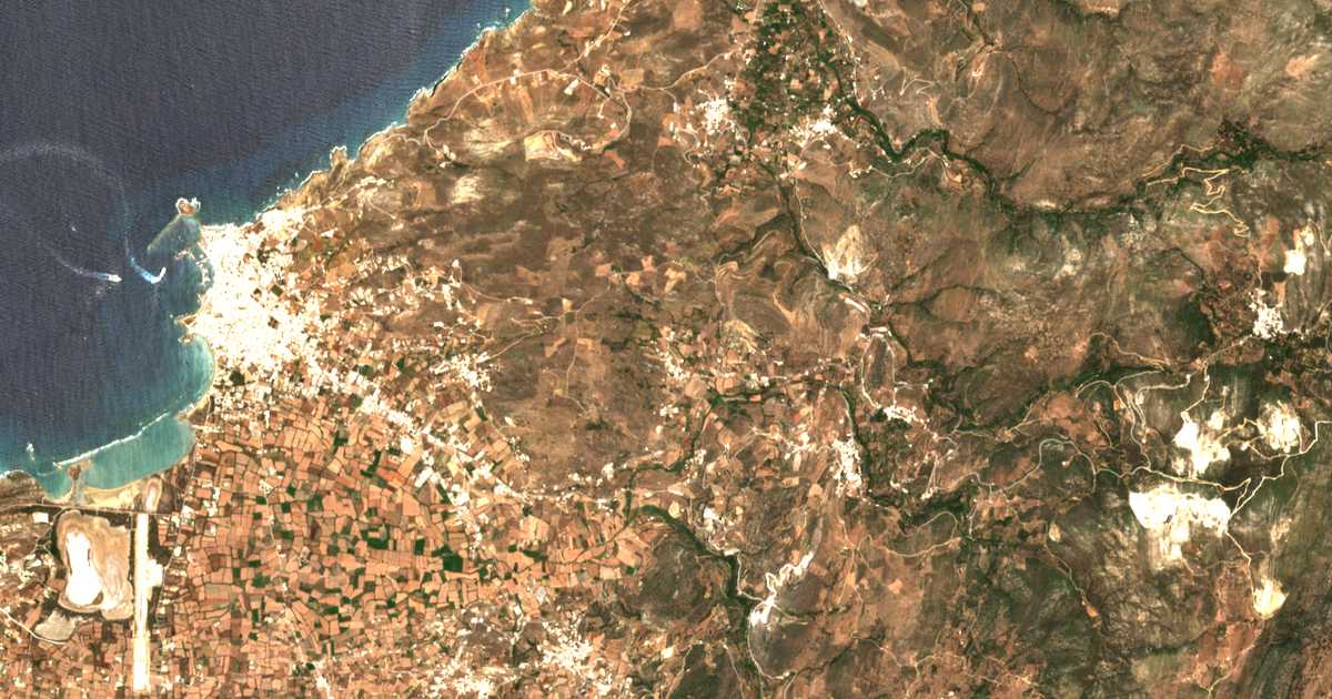 Satelitska karta: Ágios Thalélaios