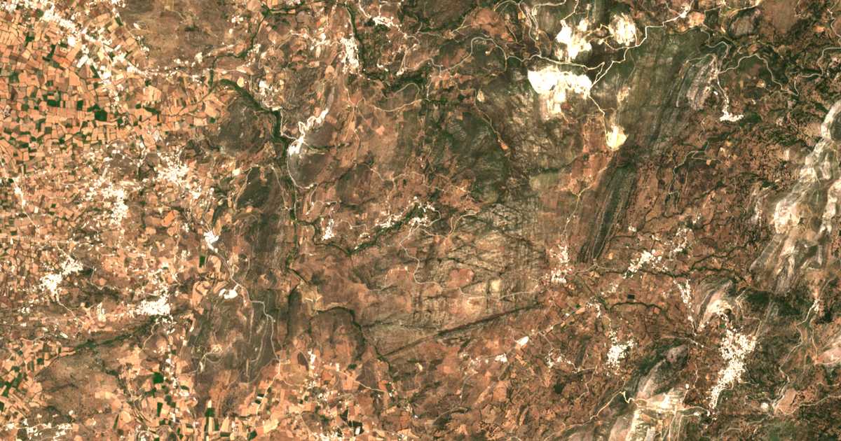 Satelitska karta: Áno Potamiá