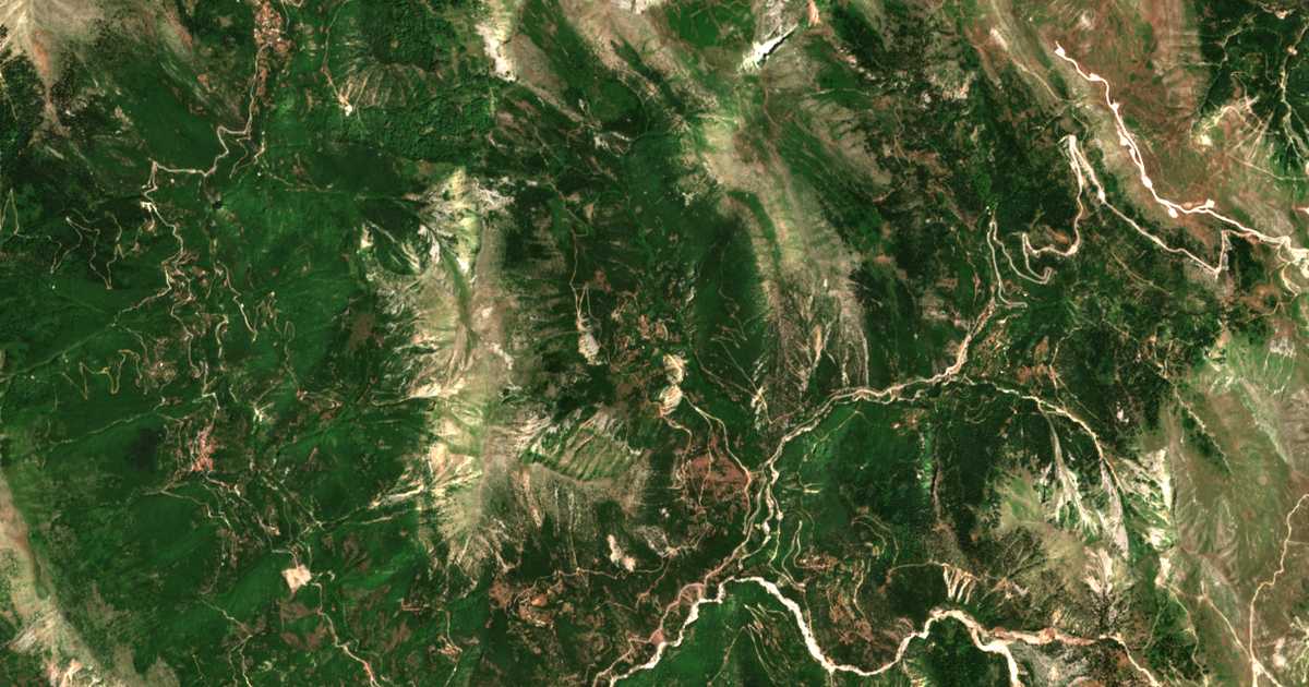 Satelitska karta: Therinón