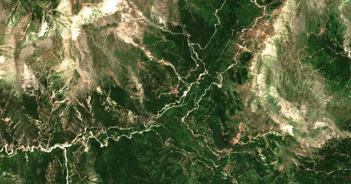 Satelitska karta: Vlásion