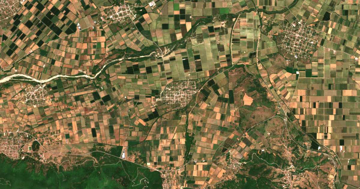 Satelitska karta: Magoulítsa
