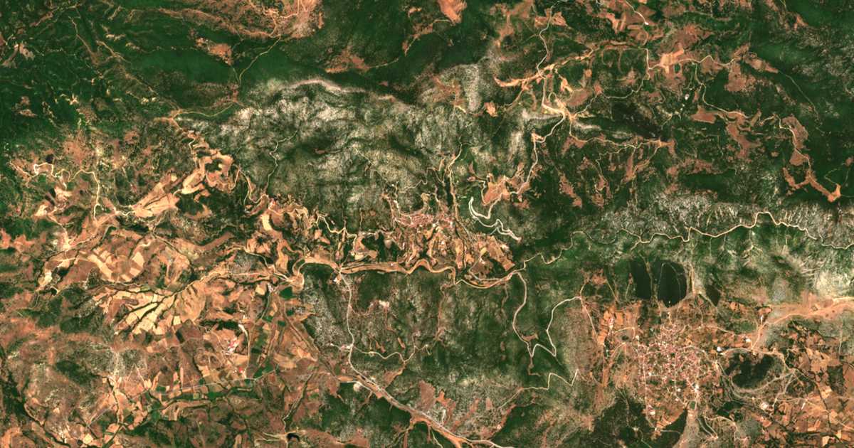 Satelitska karta: Loutrón