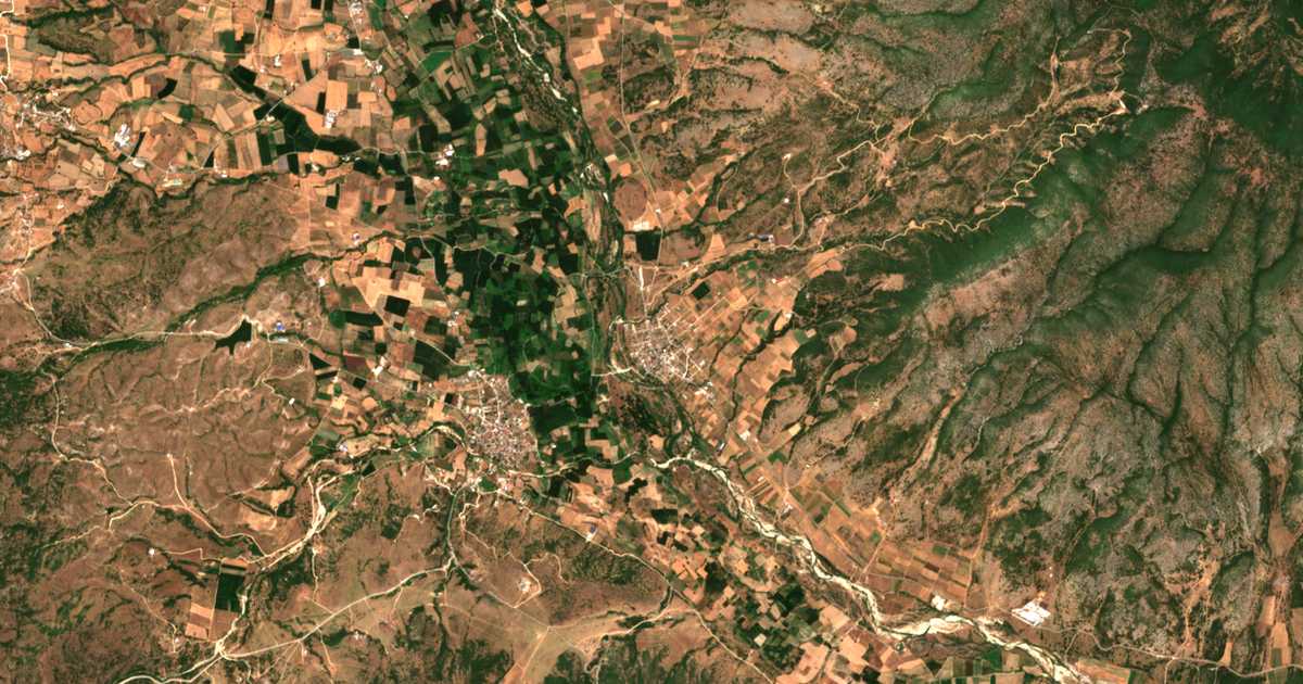 Satelitska karta: Mesochórion