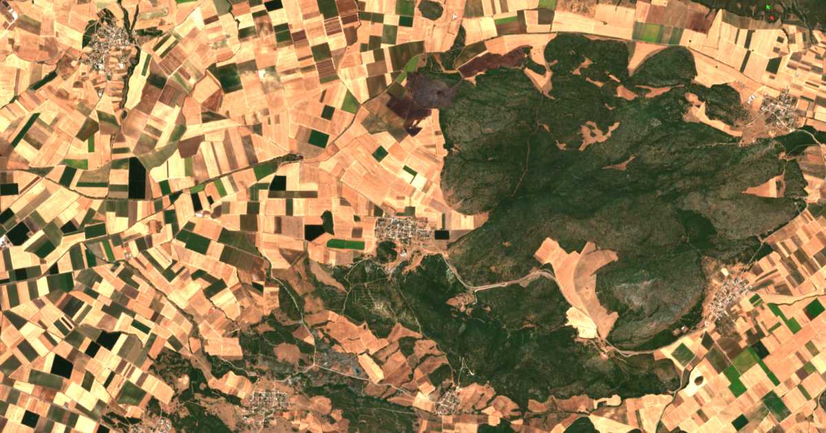 Satelitska karta: Asprógeia