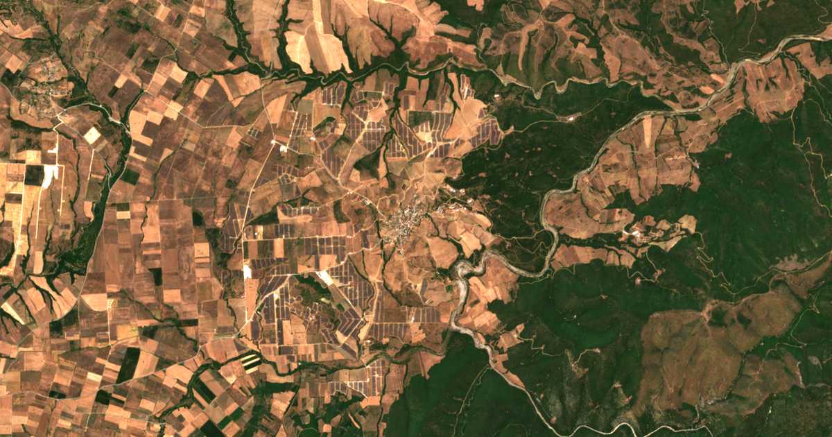 Satelitska karta: Skopiá