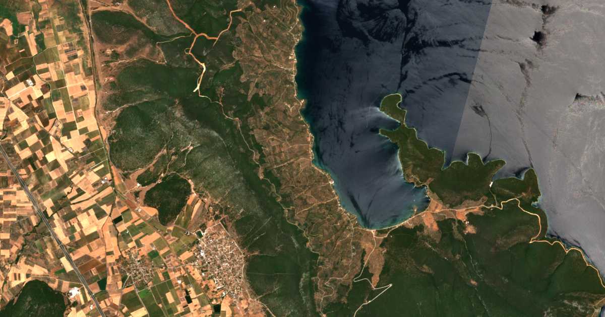 Satelitska karta: Niés
