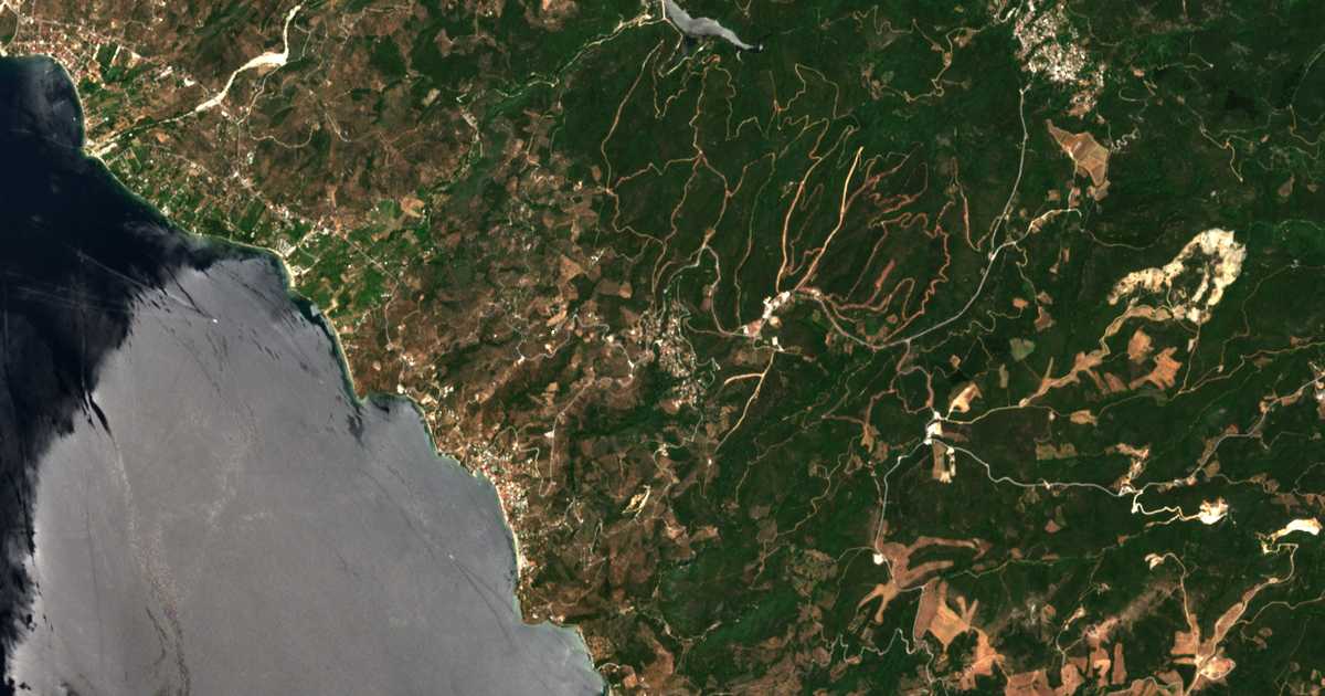Satelitska karta: Afétai