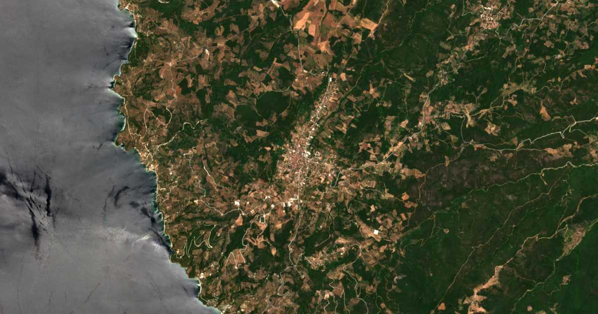 Satelitska karta: Argalastí