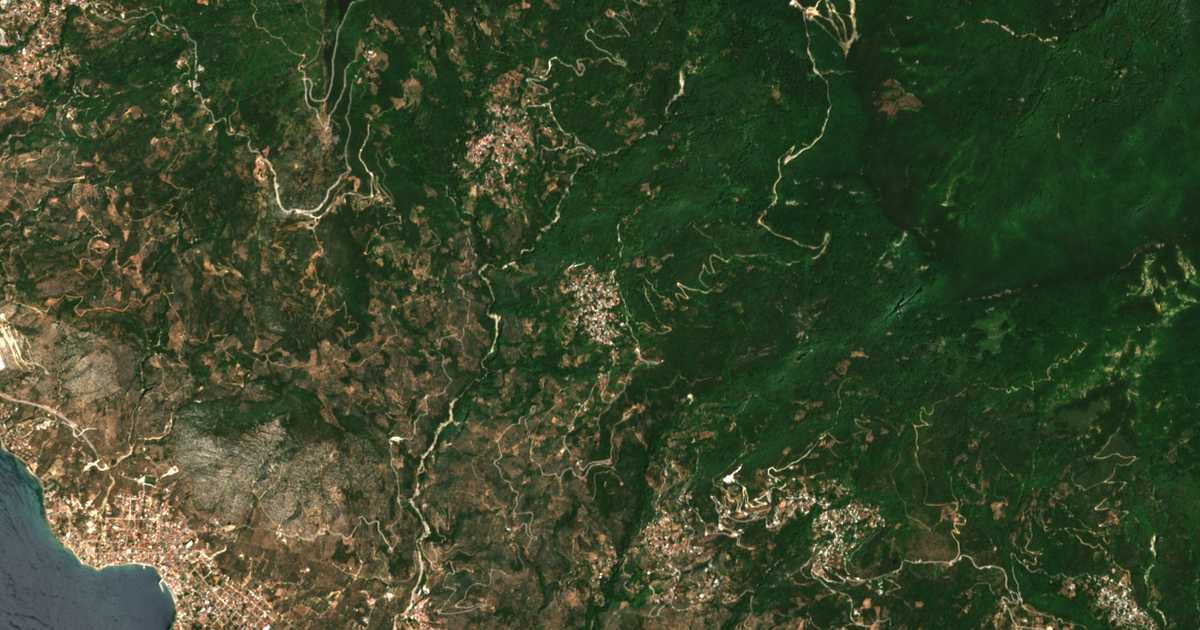 Satelitska karta: Ágios Lavréntios