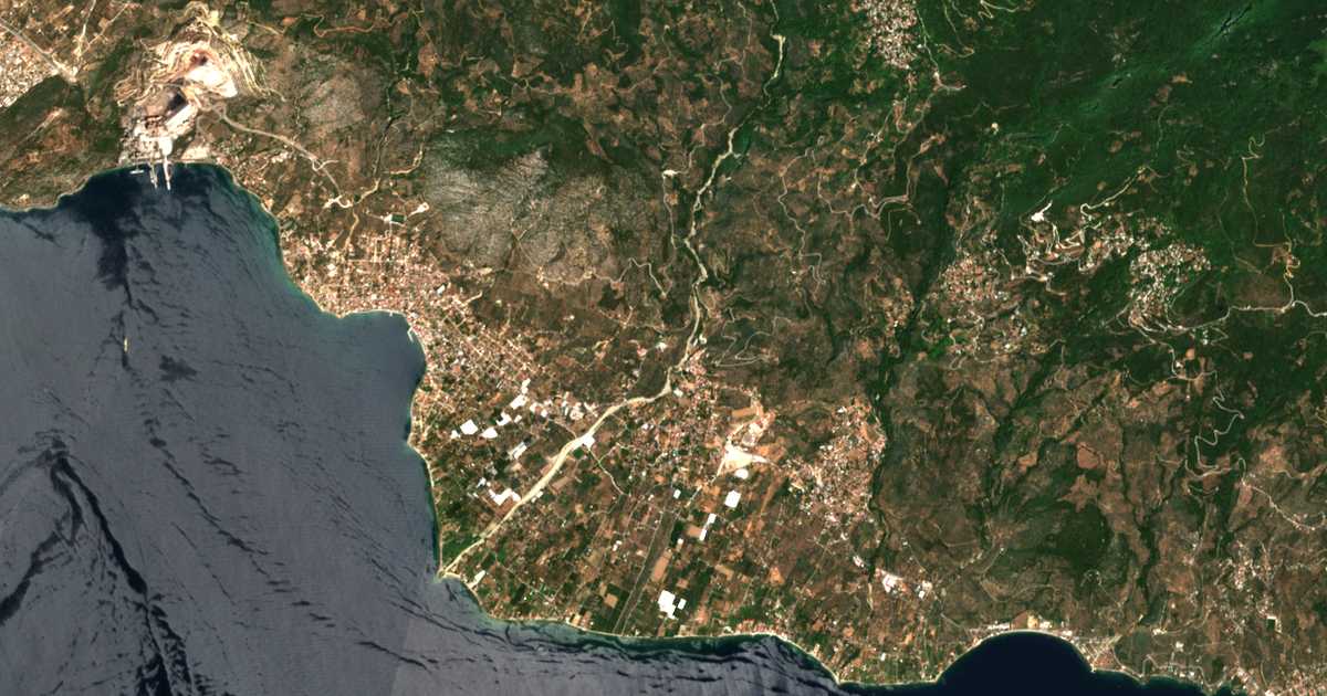 Satelitska karta: Vrochiá