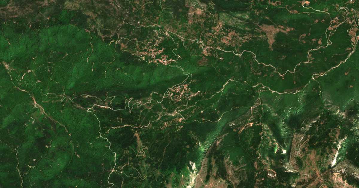 Satelitska karta: Amáranton