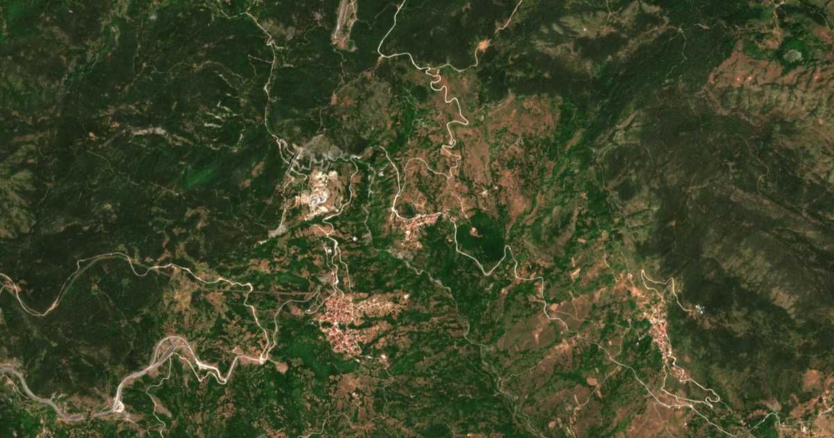 Satelitska karta: Korydallós
