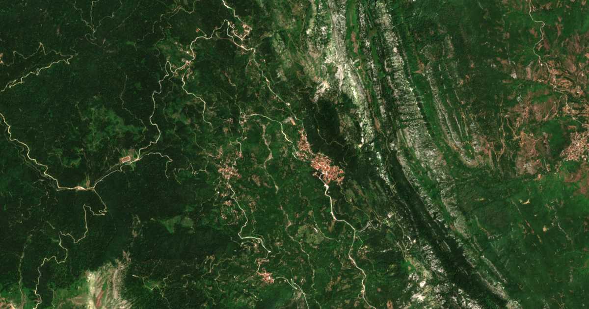 Satelitska karta: Eláti