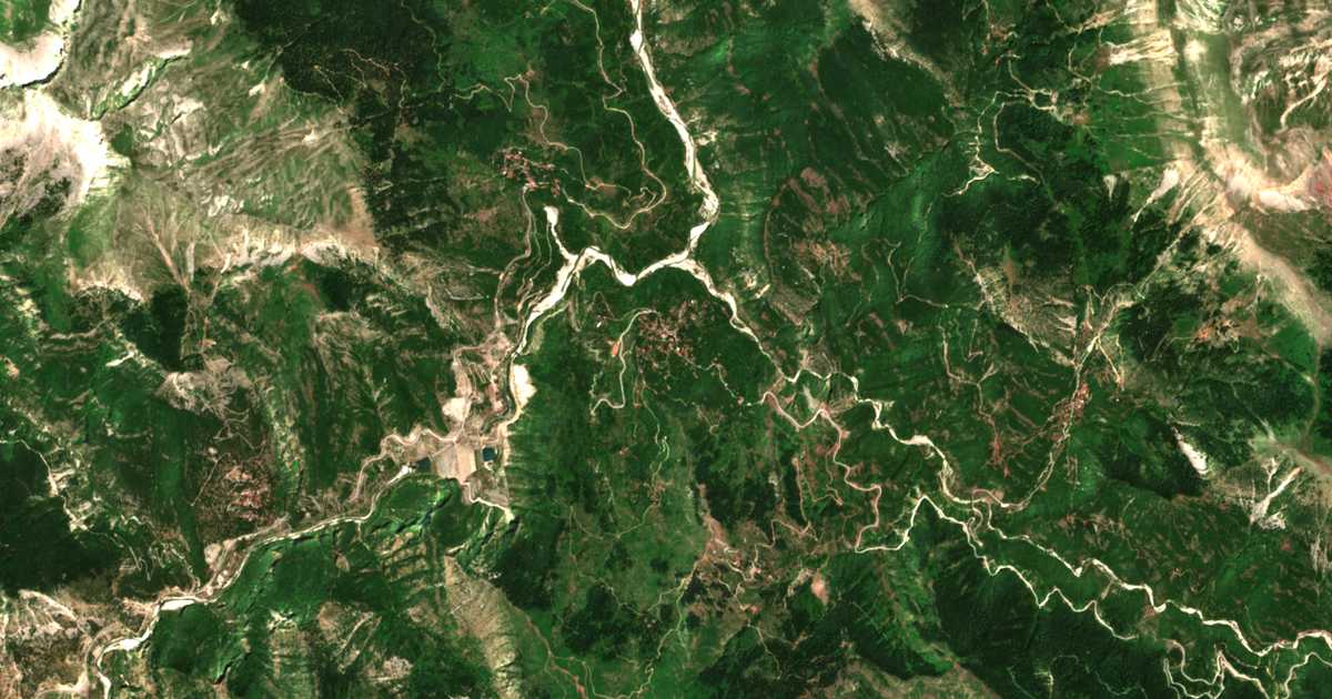 Satelitska karta: Mesochóra