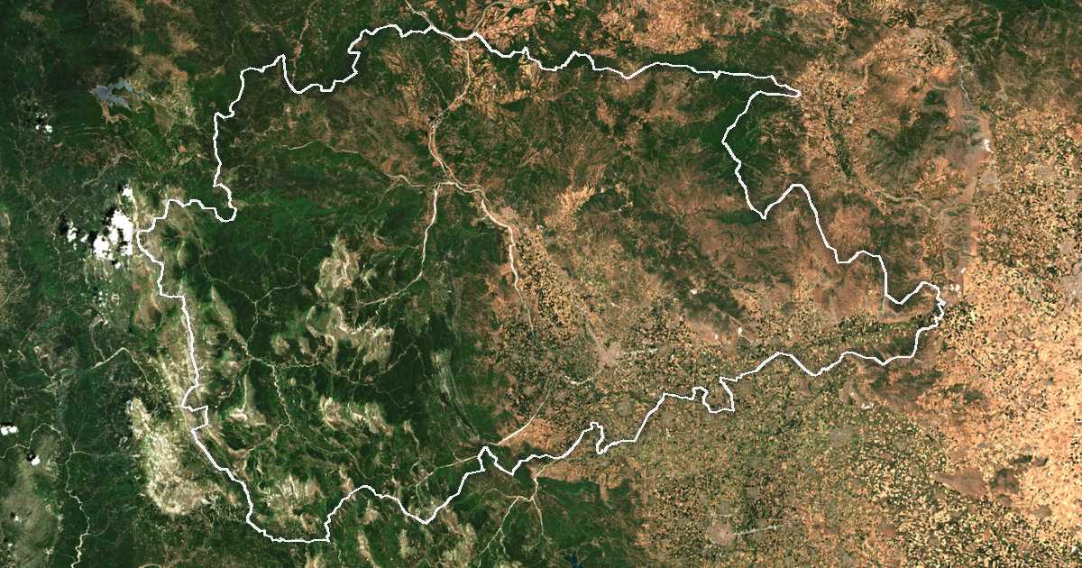 Satelitska snimka s ucrtanom granicom: Perifereiakí Enótita Trikálon