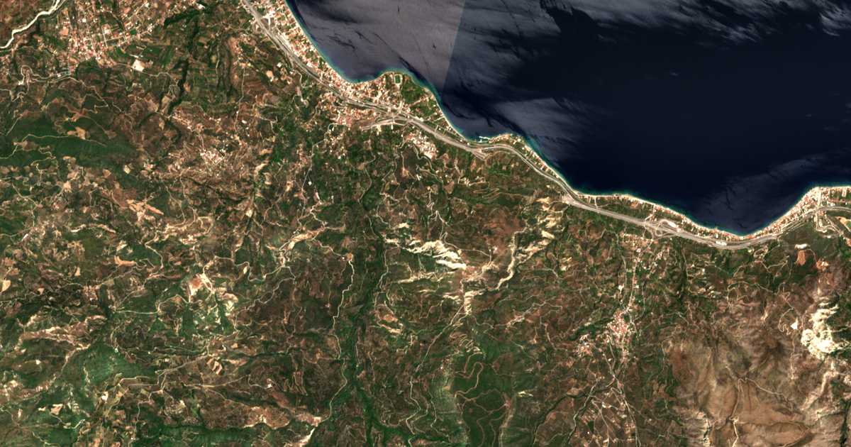 Satelitska karta: Lampinós