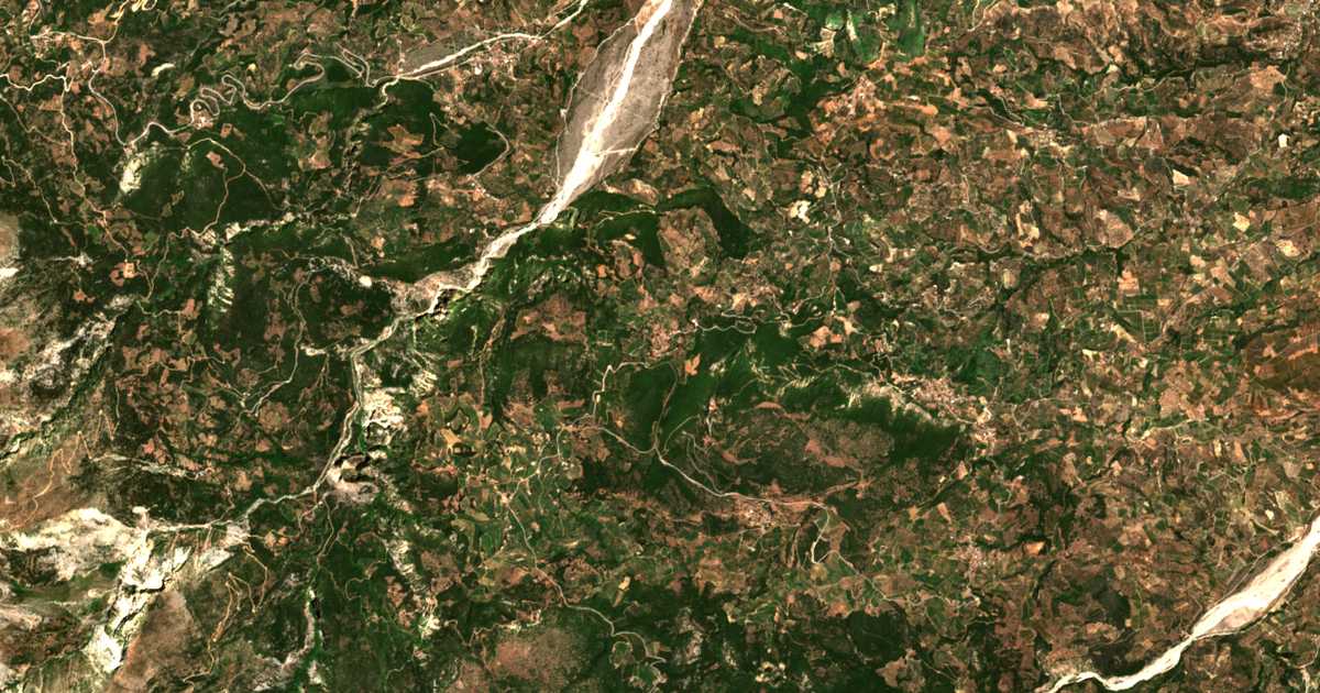 Satelitska karta: Myróvrysi