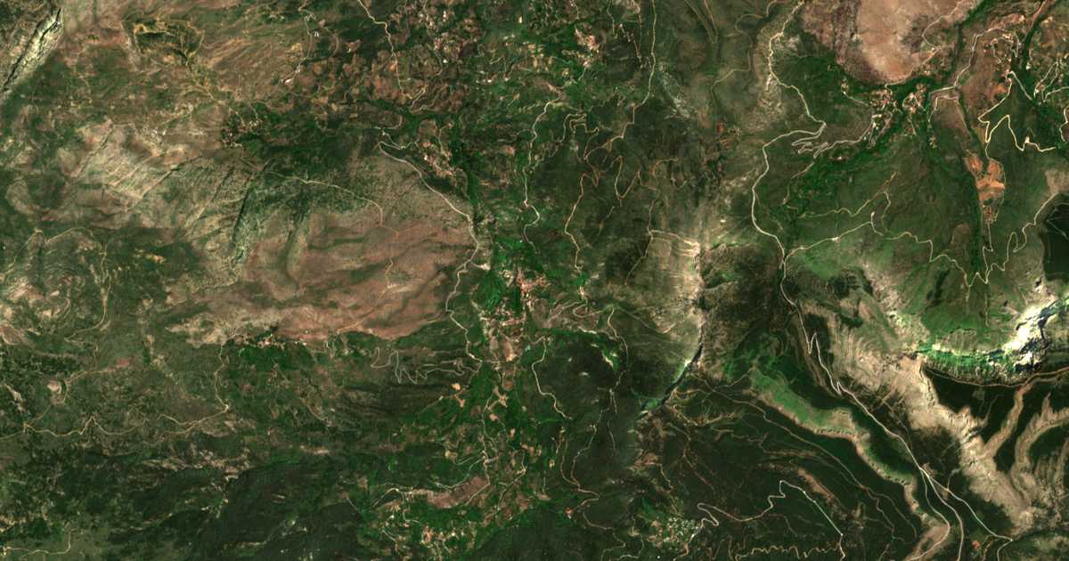 Satelitska karta: Seliána