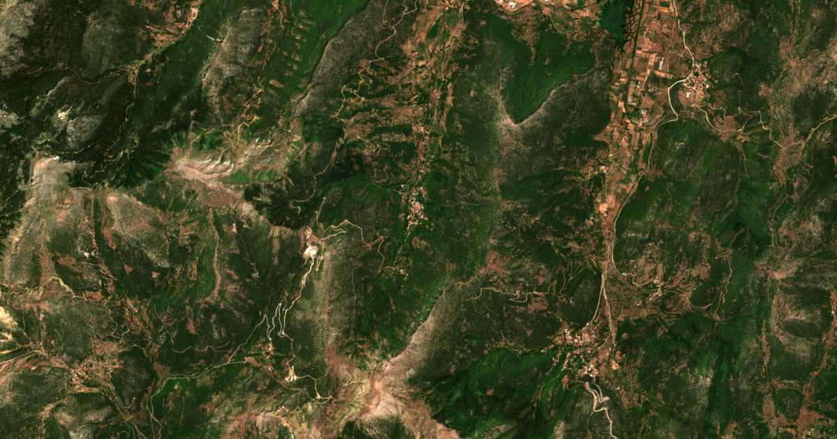 Satelitska karta: Kallifónion