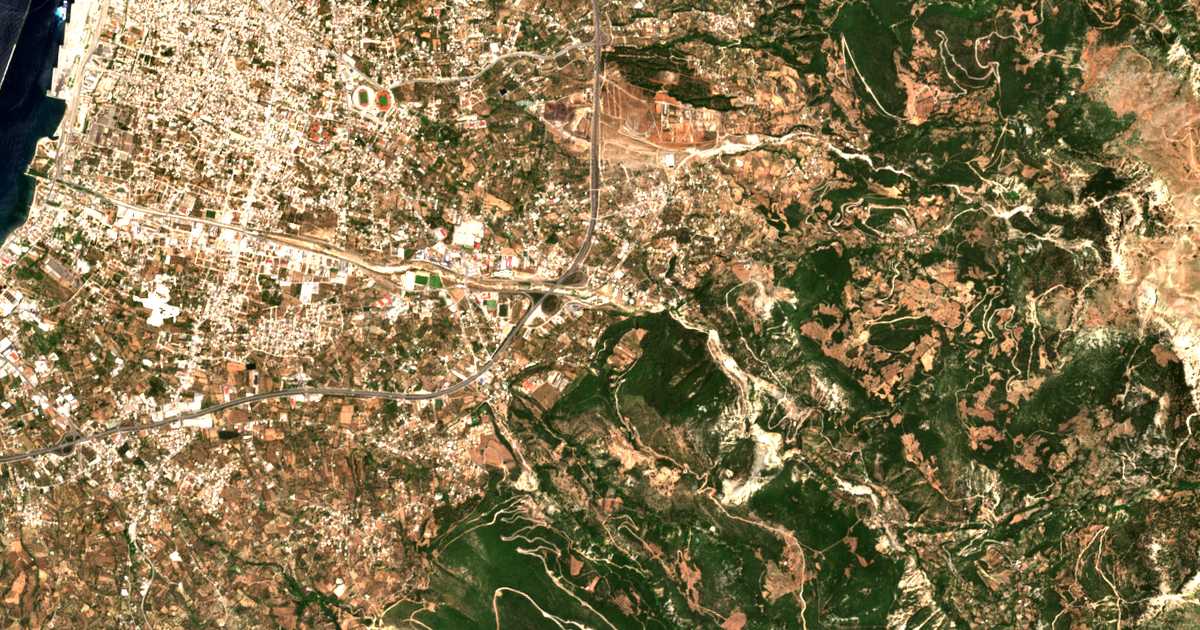 Satelitska karta: Mavromandíla