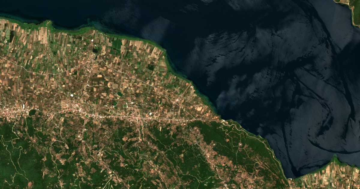 Satelitska karta: Dafniás