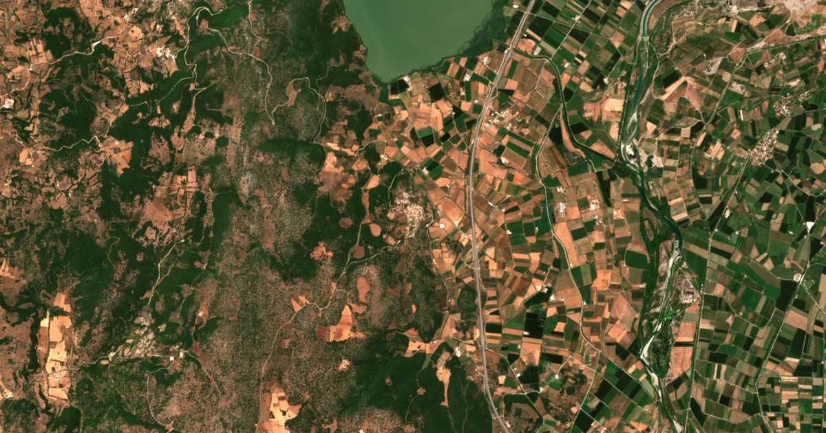 Satelitska karta: Gouriótissa