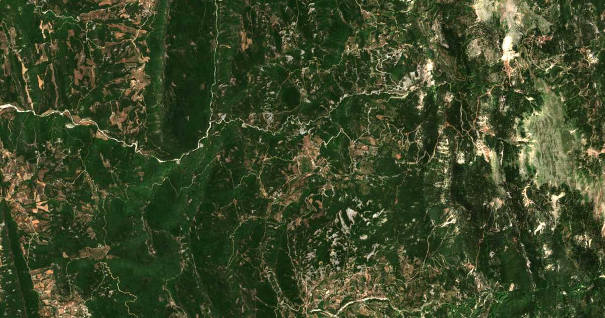 Satelitska karta: Keraséa