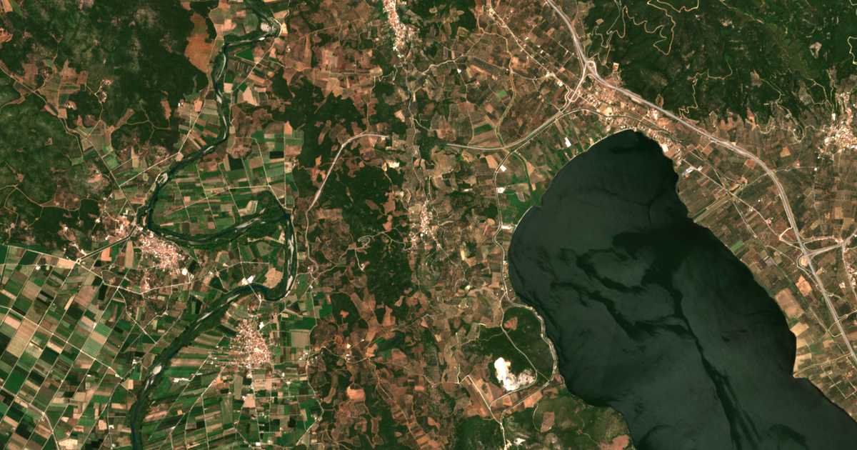 Satelitska karta: Ágios Ilías