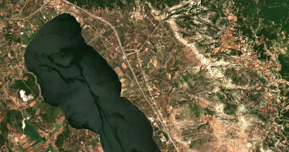 Satelitska karta: Chalíkion