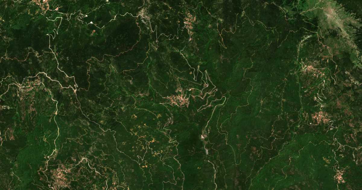 Satelitska karta: Terpsithéa