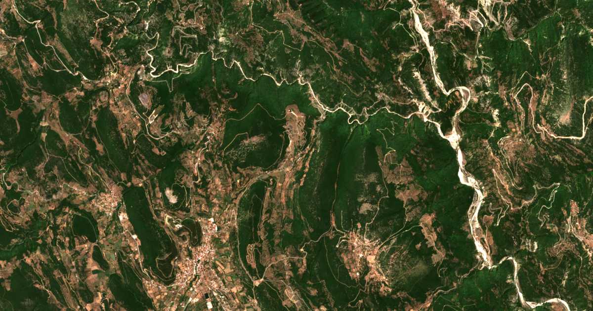 Satelitska karta: Mándra