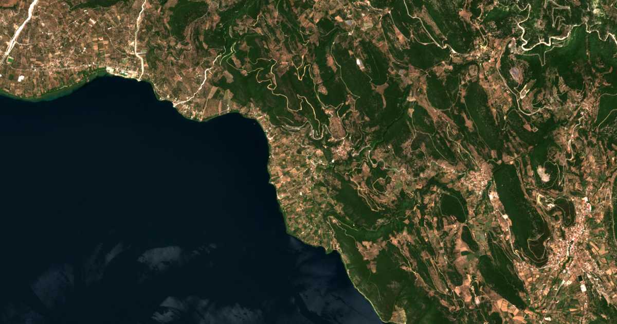 Satelitska karta: Palaiómylos