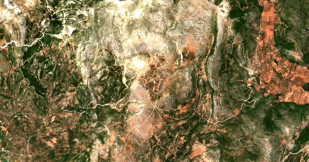 Satelitska karta: Archontochórion